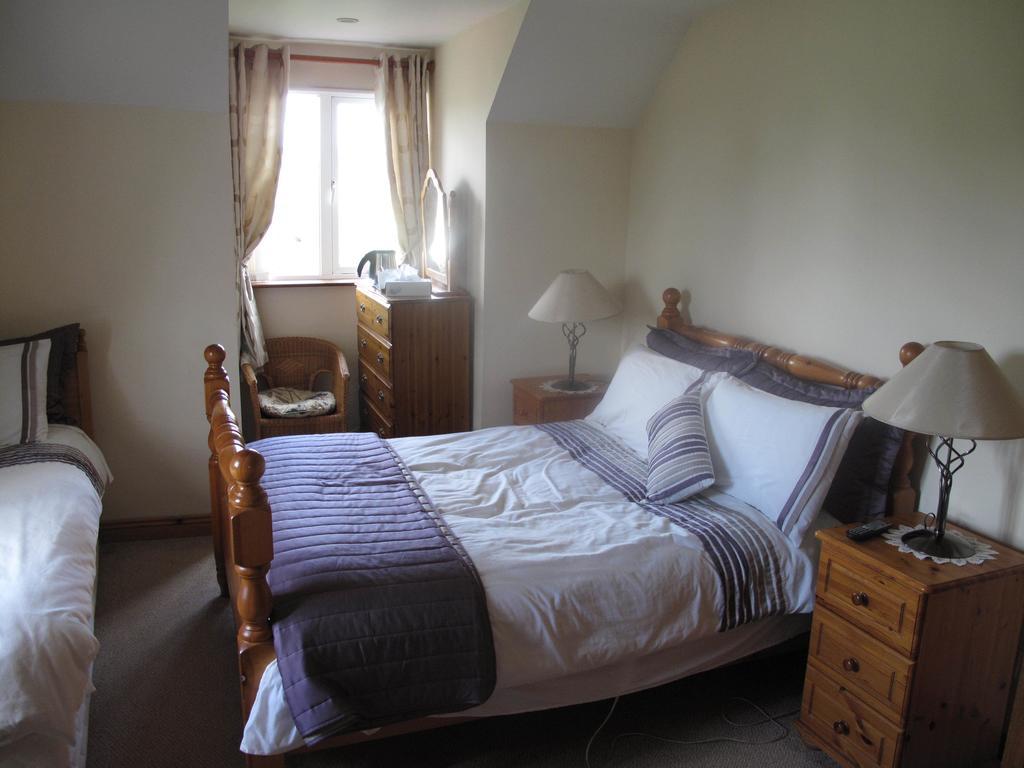 Bed and Breakfast Glencove Ennis Habitación foto